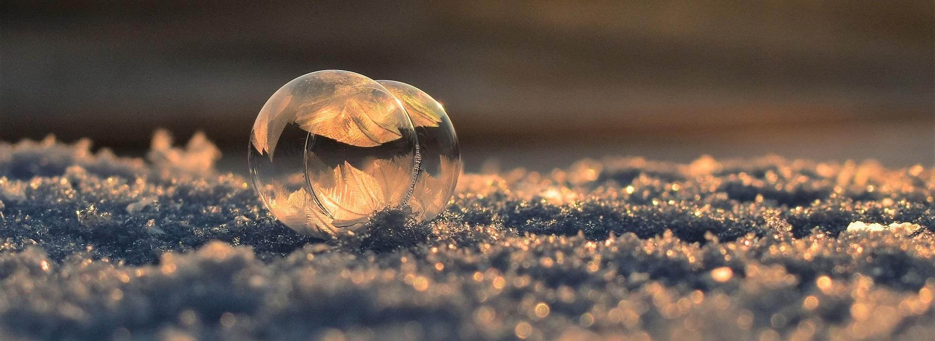 soap-bubble-2030251-1920