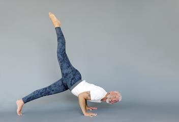 jo-3bchatturanga02mknickriem