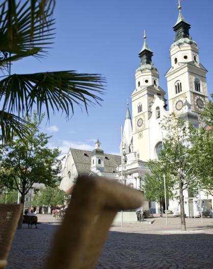 Der Brixner Domplatz