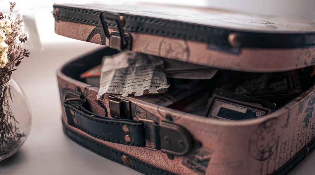 suitcase-7796717-1280