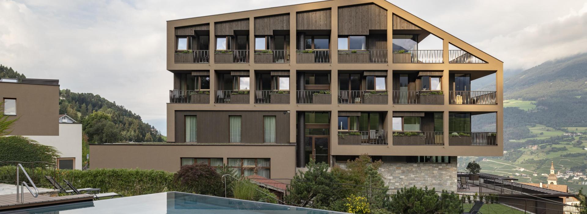 Hotel Fischer mit Outdoorpool